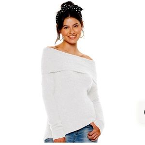Off shoulder sweater